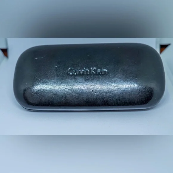 Calvin Klein Accessories Calvin Klein Slim Suneye Glasses Case